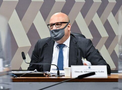 Otto Eduardo Fonseca de Albuquerque Lobo durante sabatina na Comissão de Assuntos Econômicos (CAE) do Senado
