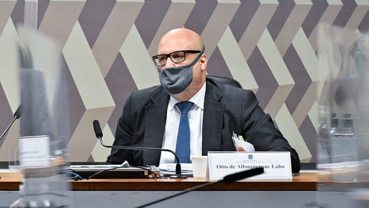 Otto Eduardo Fonseca de Albuquerque Lobo durante sabatina na Comissão de Assuntos Econômicos (CAE) do Senado