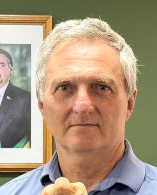 Irmão de Bolsonaro diz que prêmio da Mega foi sacado por outra pessoa em lotérica de SP