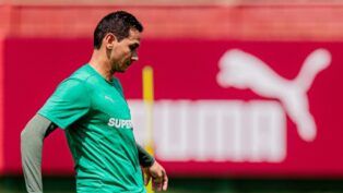 O meia Ganso em treino do Fluminense