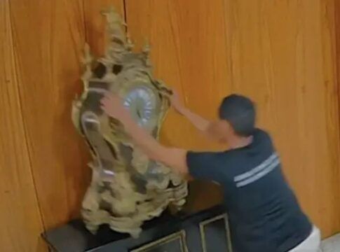 Moraes revoga soltura e mantém preso condenado por destruir relógio no 8 de janeiro