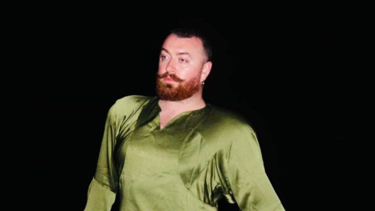 Cantor Sam Smith durante reveillón na Amazônia