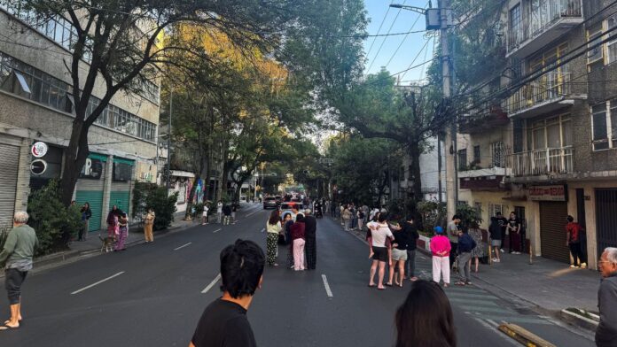 Terremoto de magnitude 6,5 atinge México e é sentido na capital