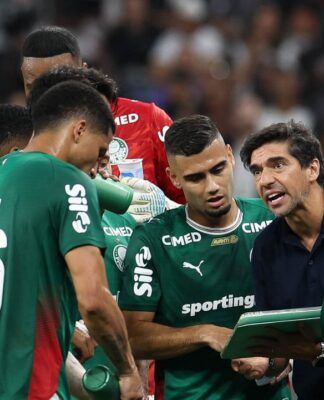 Há quanto tempo os times do Brasileirão não vencem cinco jogos seguidos?