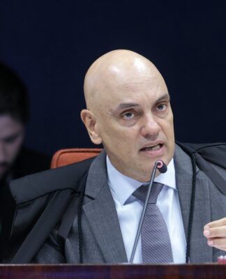 Moraes suspende penas de militares da trama golpista após acordo penal
