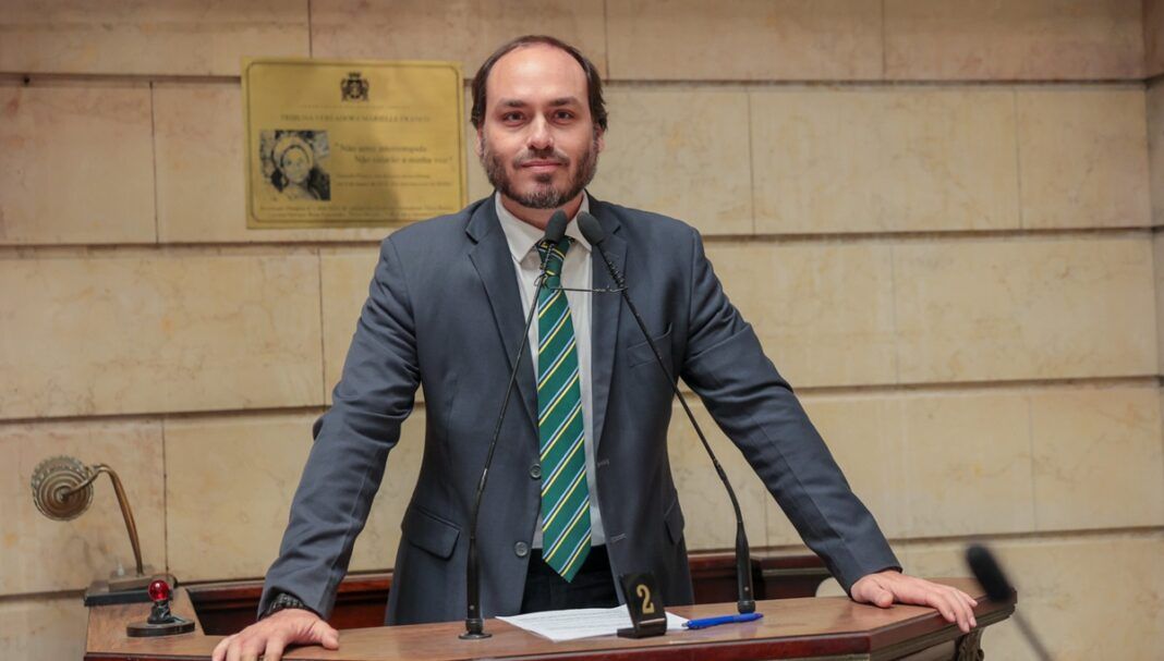 Carlos Bolsonaro na Câmara Municipal do Rio