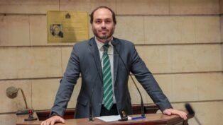 Carlos Bolsonaro na Câmara Municipal do Rio