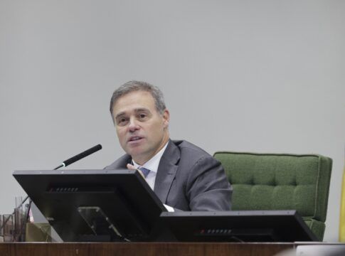 O ministro André Mendonça em audiência de contextualização no STF