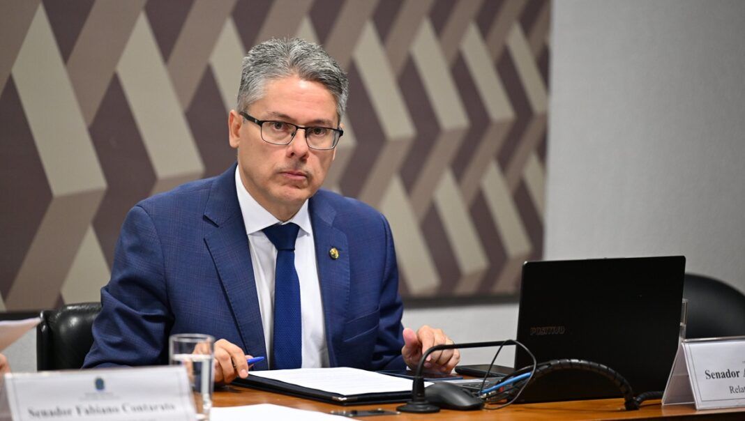 Senador Alessandro Vieira