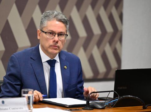 Senador Alessandro Vieira