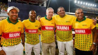 Júnior, Amaral, Ancelotti, Vampeta e Denílson no Camarote Bar Brahma (Divulgação/Brahma)