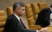 O ministro André Mendonça participa de julgamento no STF
