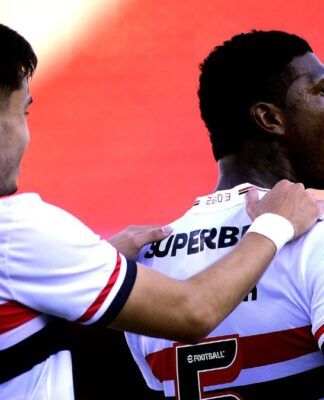 Arboleda e Bobadilla não enfrentam a Ponte Preta