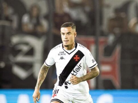 Coutinho se pronuncia após pedido para deixar o Vasco: “Minha relação com o Vasco é de amor”