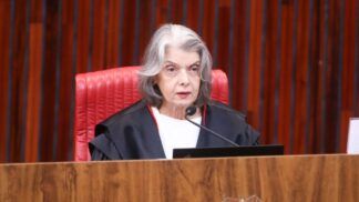 Cármen Lúcia apresenta proposta de normas de conduta para juízes eleitorais. (Foto: Luiz Roberto/Secom/TSE)