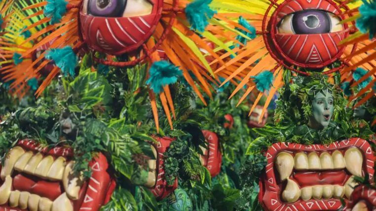 Chico Science, Carolina Maria de Jesus, Rita Lee e muita história; confira os enredos das escolas de samba que começam a desfilar neste domingo (15/02) no Rio de Janeiro