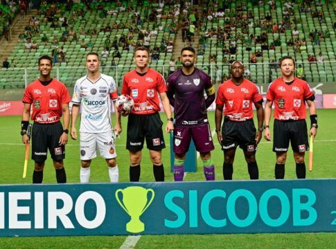 Árbitro relata ofensa “profética” em expulsão de preparador do North-MG após eliminação