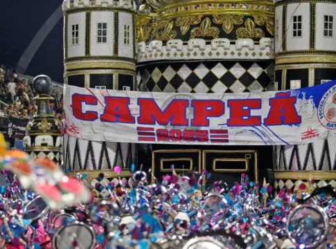 Exclusivo: Rosas de Ouro terá penalidade de 0,5 no Carnaval por descumprir prazo