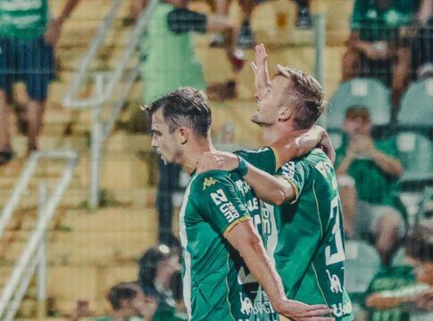 Brusque x Chapecoense: onde assistir ao jogo ao vivo