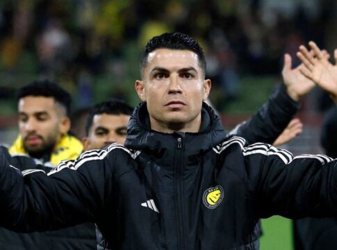 Cristiano Ronaldo se recusa a jogar por insatisfação com fundo de investimentos público