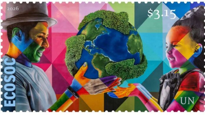 Eduardo Kobra celebra selo comemorativo da ONU com seu mural: “Muita dedicação”