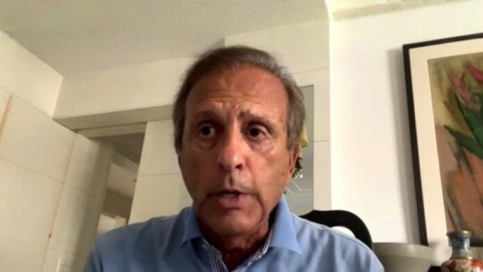 Ex-deputado viaja de Fusca 1975 de SP ao DF em protesto contra vistoria