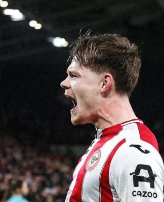 Arsenal tropeça contra Brentford e vê vantagem na liderança da Premier League diminuir