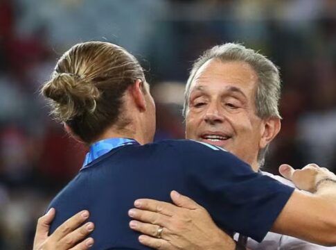 Bap revela bastidores da renovação com Filipe Luís e é realista sobre volta de Vini Jr.