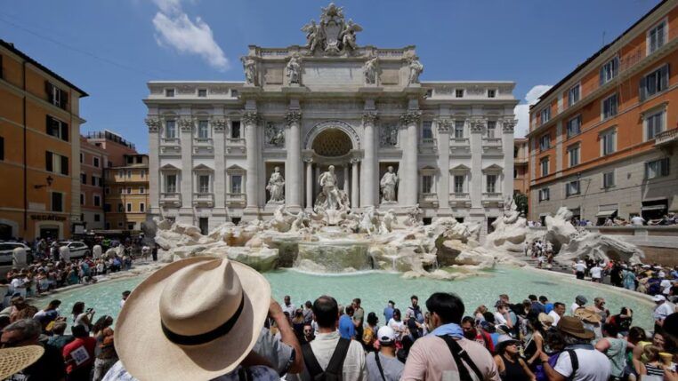 Fontana di Trevi