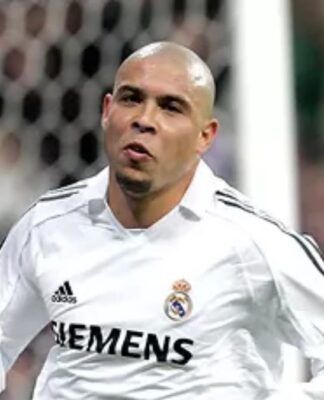 Ex-Real Madrid ataca Ronaldo Fenômeno e o define como “líder negativo”