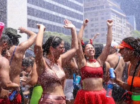 Pré-Carnaval de São Paulo tem blocos de Ivete, Calvin Harris e Luísa Sonza