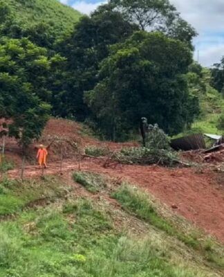 Deslizamento em Eugenópolis (MG)