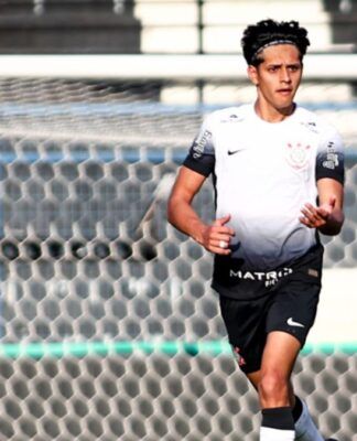 Corinthians acerta transferência de titular da Copinha para a Europa
