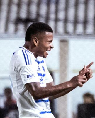 Cruzeiro vence URT por 2 a 1 e garante vaga nas semifinais do Campeonato Mineiro