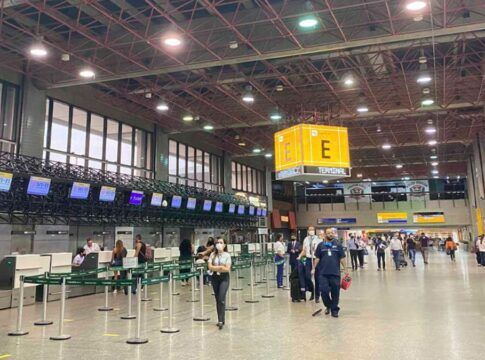 Voos da Emirates e Qatar Airways retornam a Guarulhos após ataques ao Irã