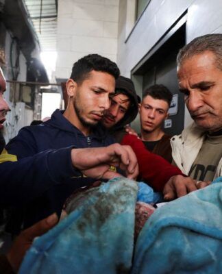 Ataques israelenses matam ao menos 20 palestinos em Gaza, incluindo quatro crianças