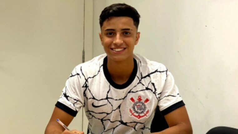 Tiaguinho estava no Corinthians há anos e assinou com o Novorizontino