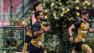 Danielzinho apresentou um desgaste elevado e foi poupado pelo São Paulo