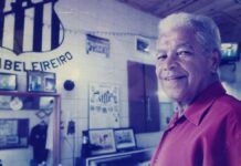 O barbeiro e amigo próximo de Pelé, Didi