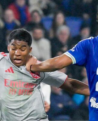 Paulo Fonseca promete conversa com Endrick após derrota do Lyon para o Strasbourg