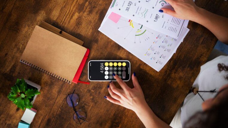 Pessoa fazendo investimentos