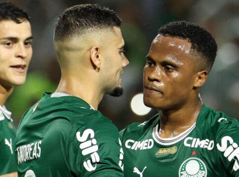 Jhon Arias precisa “subir a montanha” ou já deve ser titular? Papo de Craque debate