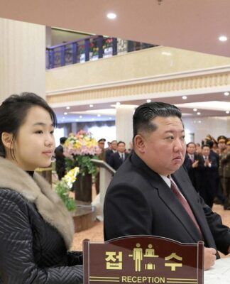 Kim Jong Un posiciona filha como sucessora na Coreia do Norte, diz agência de Seul