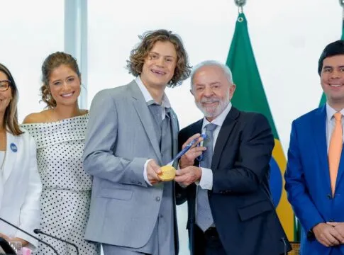 Lula recebe Lucas Pinheiro Braathen no Planalto após ouro inédito do Brasil