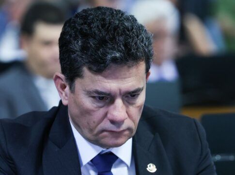 Delator disse a juíza que era “informante” de Moro e que podia pedir grampos