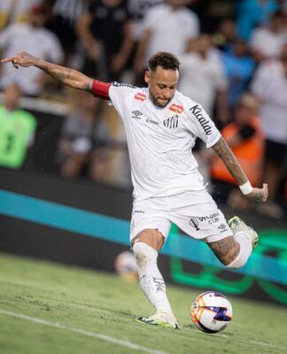 Neymar compartilha seu relatório de desempenho físico após eliminação do Santos no Paulista