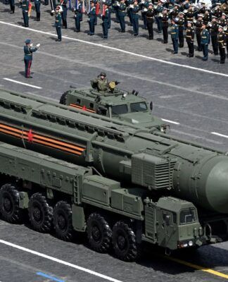 Kremlin afirma que Rússia continuará sendo potência nuclear responsável