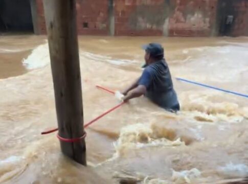 Chuva faz Paraty (RJ) cancelar shows do aniversário de 359 anos da cidade