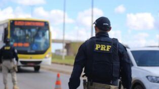 foto de policial rodoviário federal