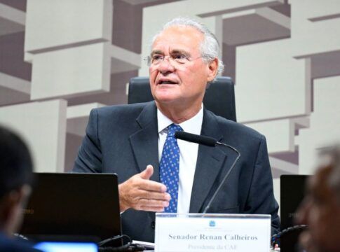 Comissão do Senado se reúne com PF e STF para investigar fraude bilionária do Banco Master